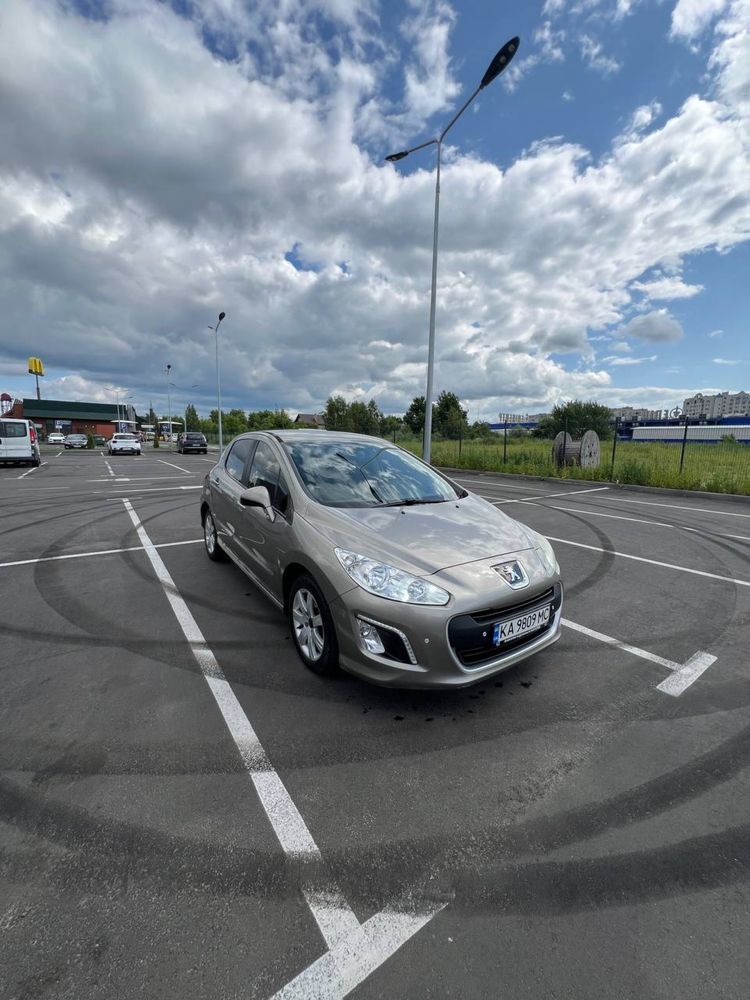 Peugeot 308 | 2012 | 1,6 дизель