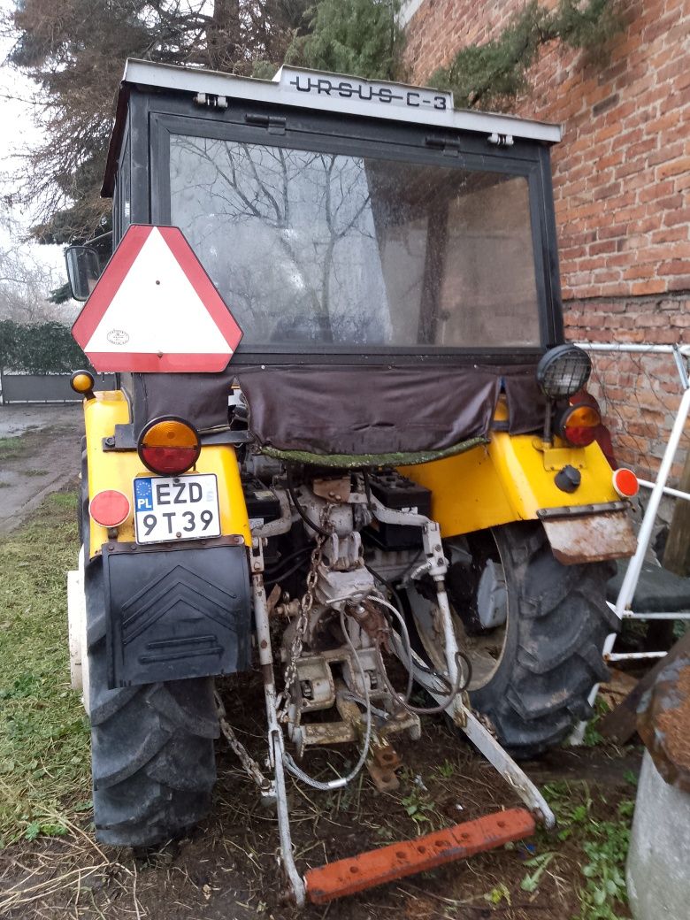 Ciągnik używany C330