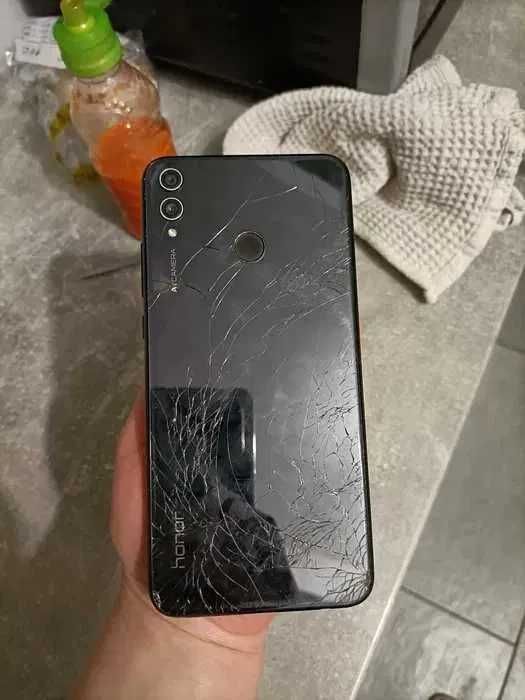 Telefon Honor 8X uszkodzony!