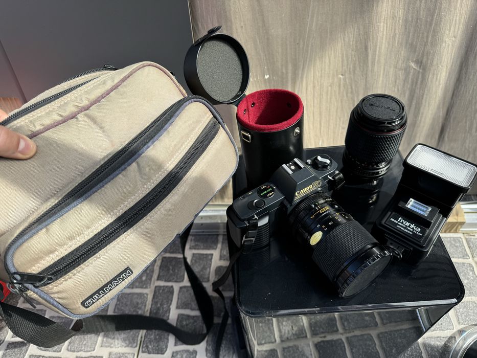 Camera fotografica SLR analogica filme T50 mais kit de lentesE flash