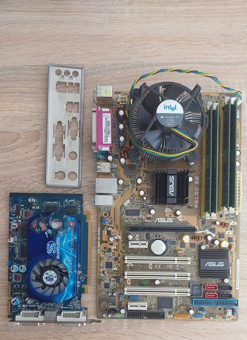 Комплект материнская плата, память 4х1 Гб, видеокарта