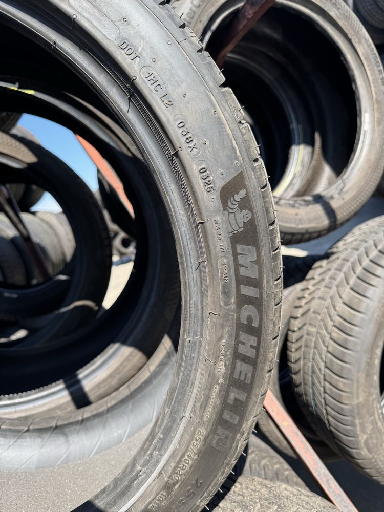 255 40 20 Michelin pilot sport tv. 23 pik