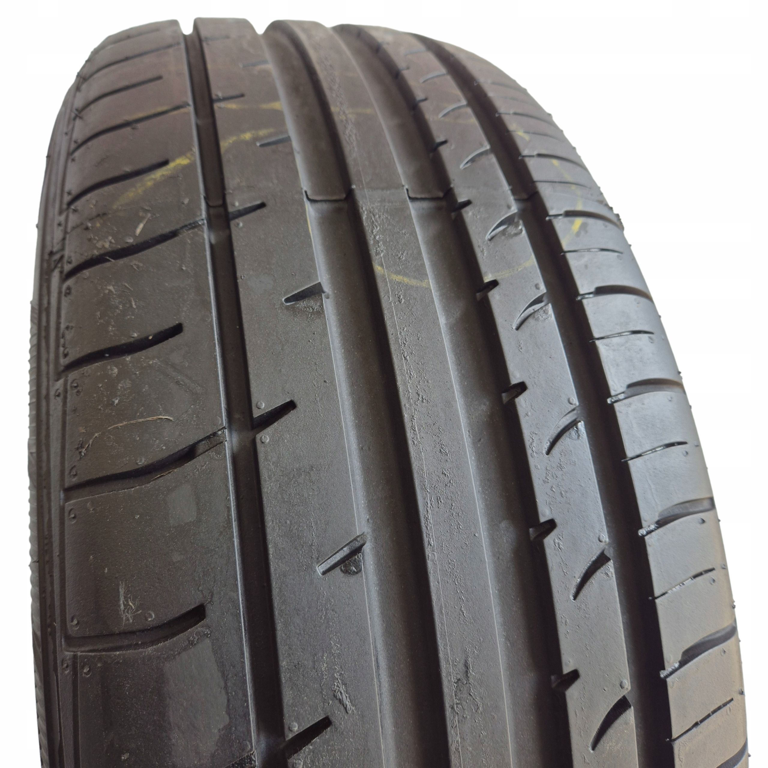 Falken azenis FK453CC 215/50 R18 92W 7.5mm 2024