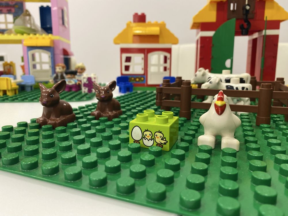 Конструктор LEGO Duplo Велика ферма (10525)