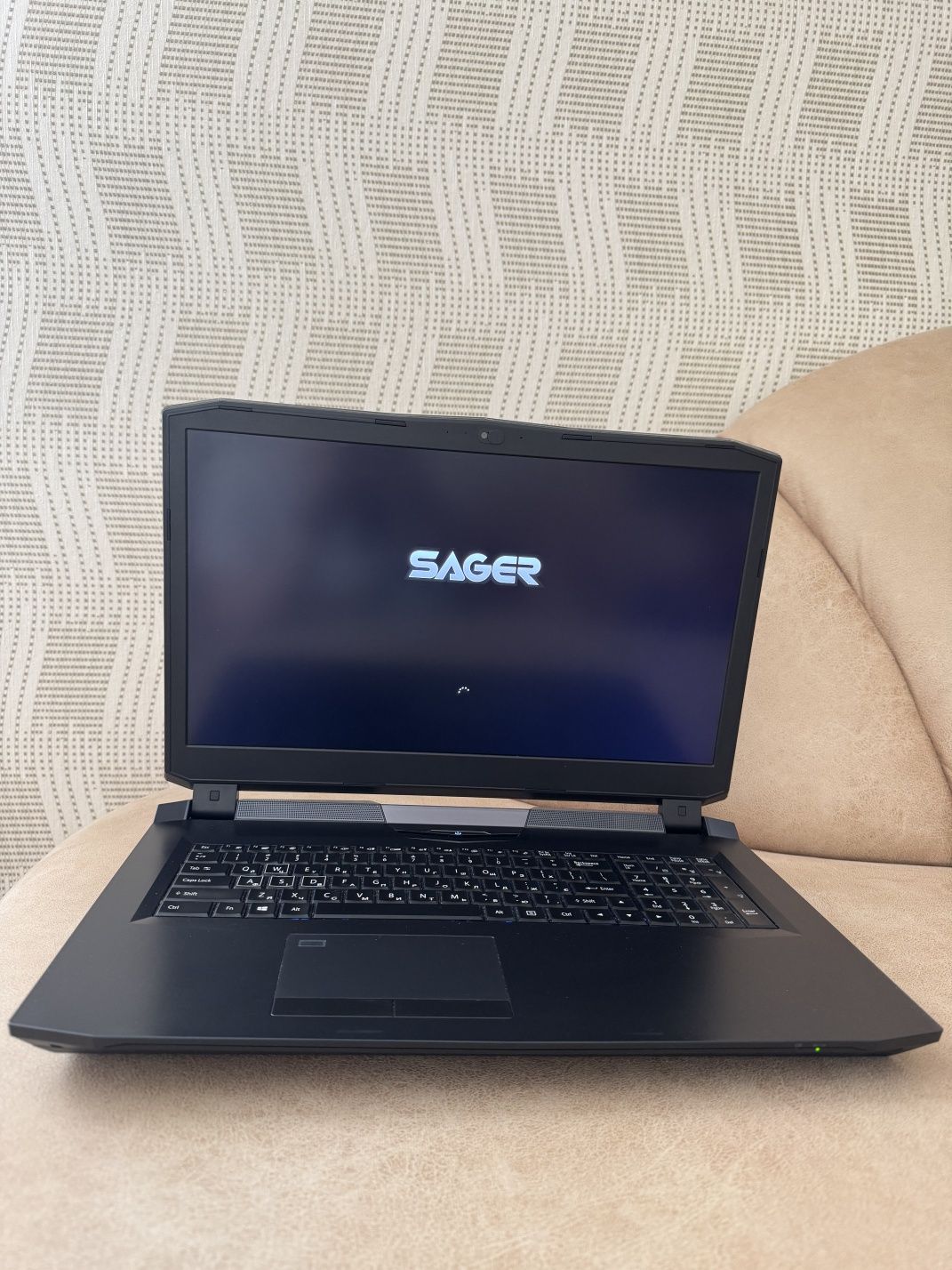 Ноутбук Sager (Clevo) P775DM3 gtx1080 i7-7700K