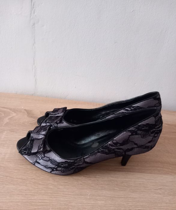 Szpilki damskie czarno szare roz.40 wymiary opis