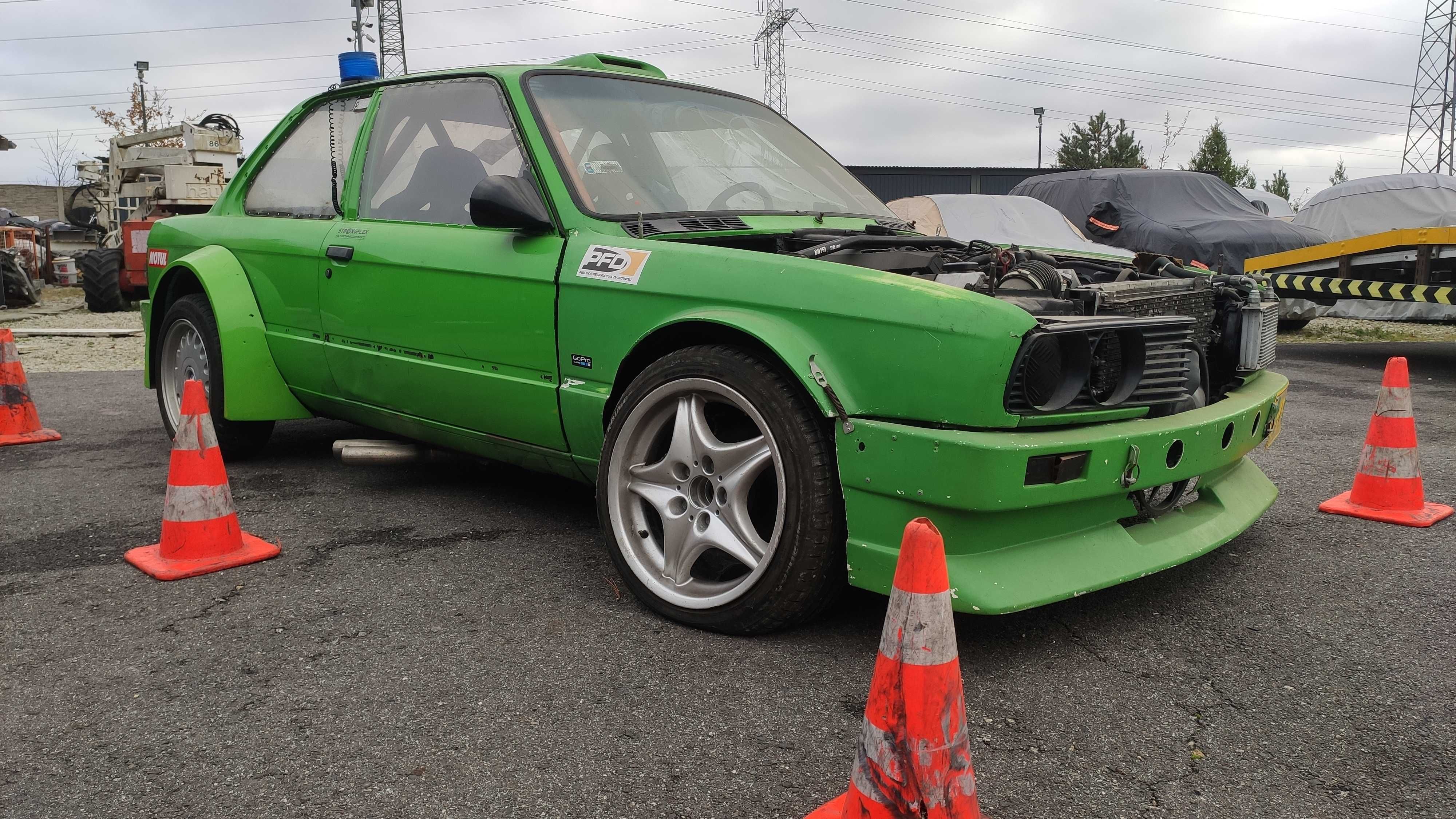 BMW e30 Drift M60B40 V8 286PS  Ceramika Spiek Hydro Łapa itp itd :)