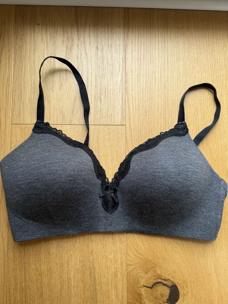 Biustonosz F&F 85C