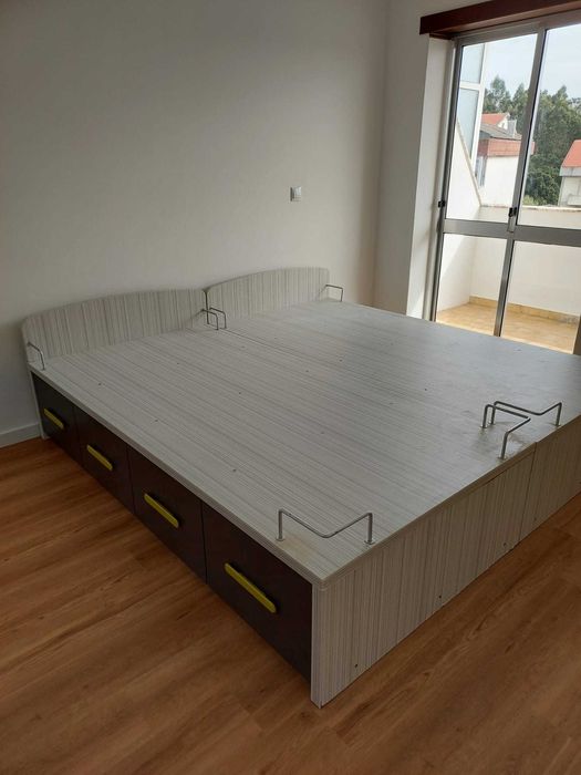 camas individuais usadas