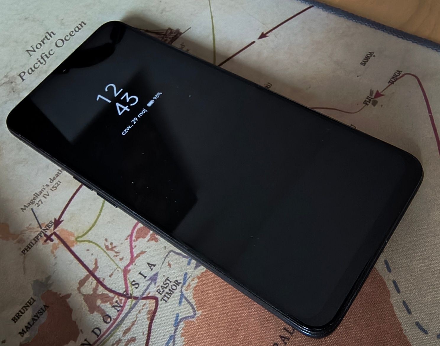 Smartfon Oppo A91 + etui, kabel usb-c
