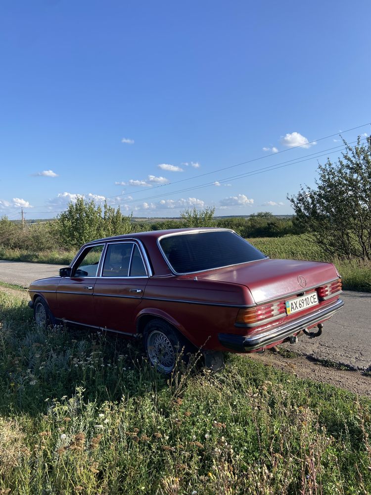 Продам Мерседес w123 240d