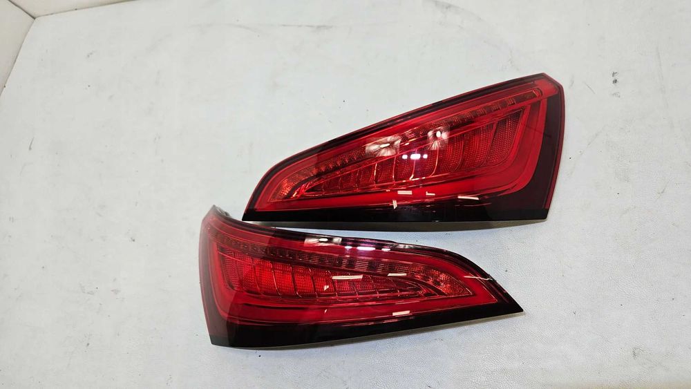 AUDI Q5 8R фонарь задний левый правый