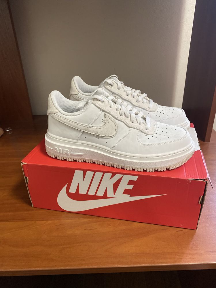 Новые ОРИГИНАЛ оригінал кроссовки кросівки Nike найк Air Force 1 Luxe