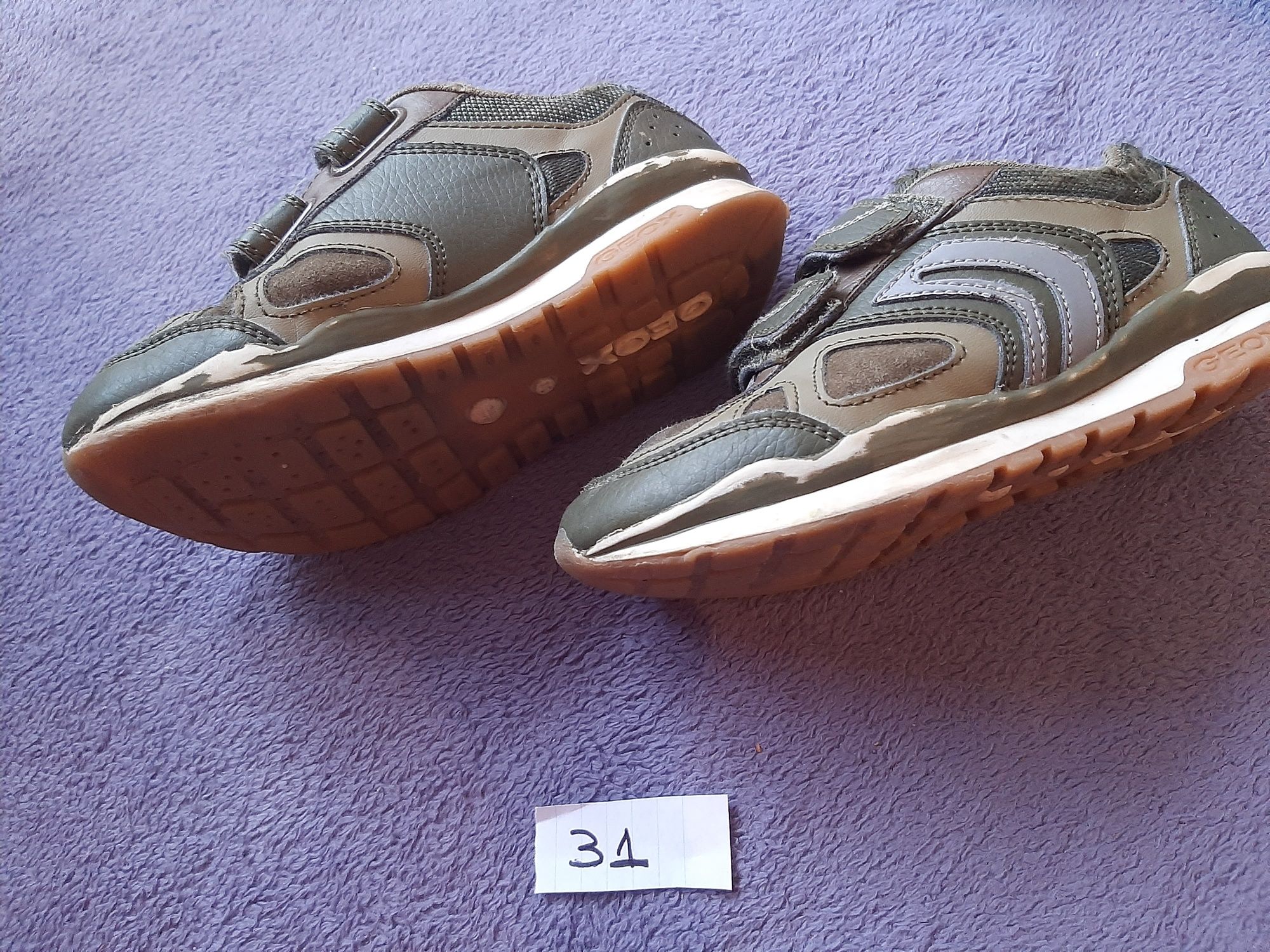 Tenis numero 30/31