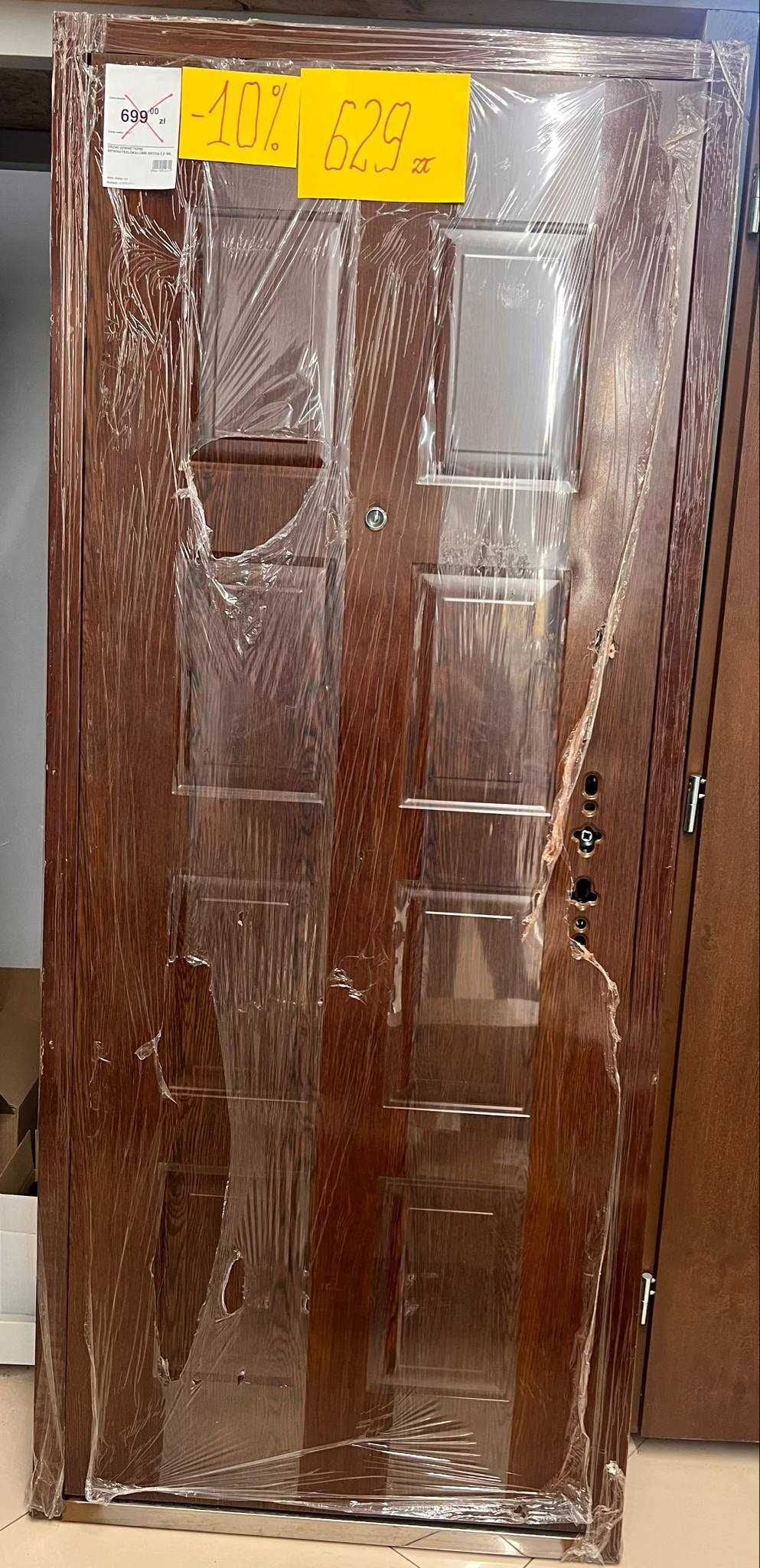 Sprzedam drzwi wewnątrzklatkowe 80l