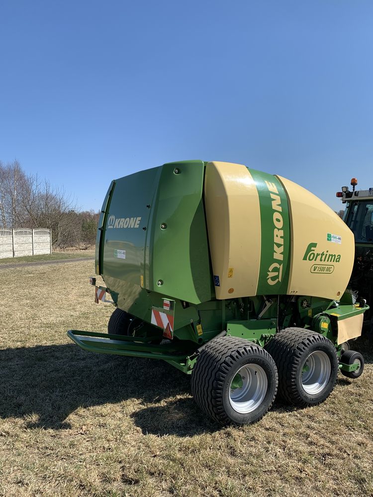 Prasa rolująca KRONE Fortuma V 1500 MC