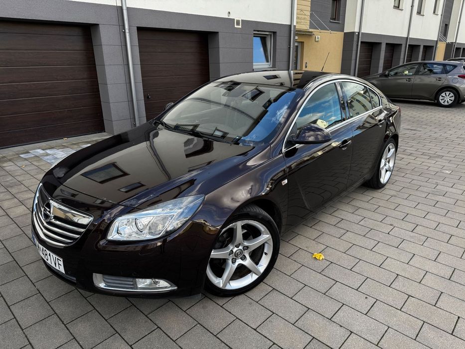 Opel Insignia Opel Insignia 2.0 Turbo 250KM 4x4 OKAZJA !! ZAMIANA !!