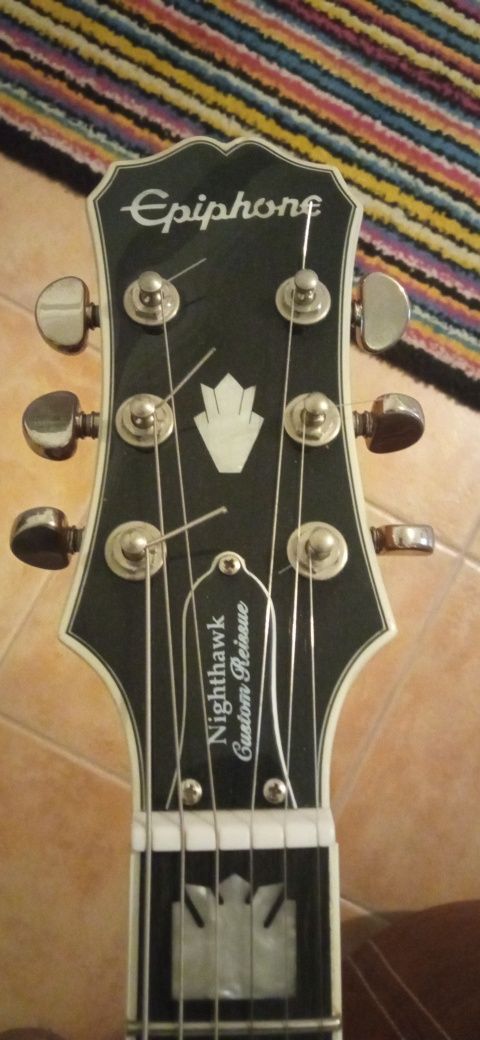 Guitarra Epiphone Nighthawk Custom Reissue Honey Burst