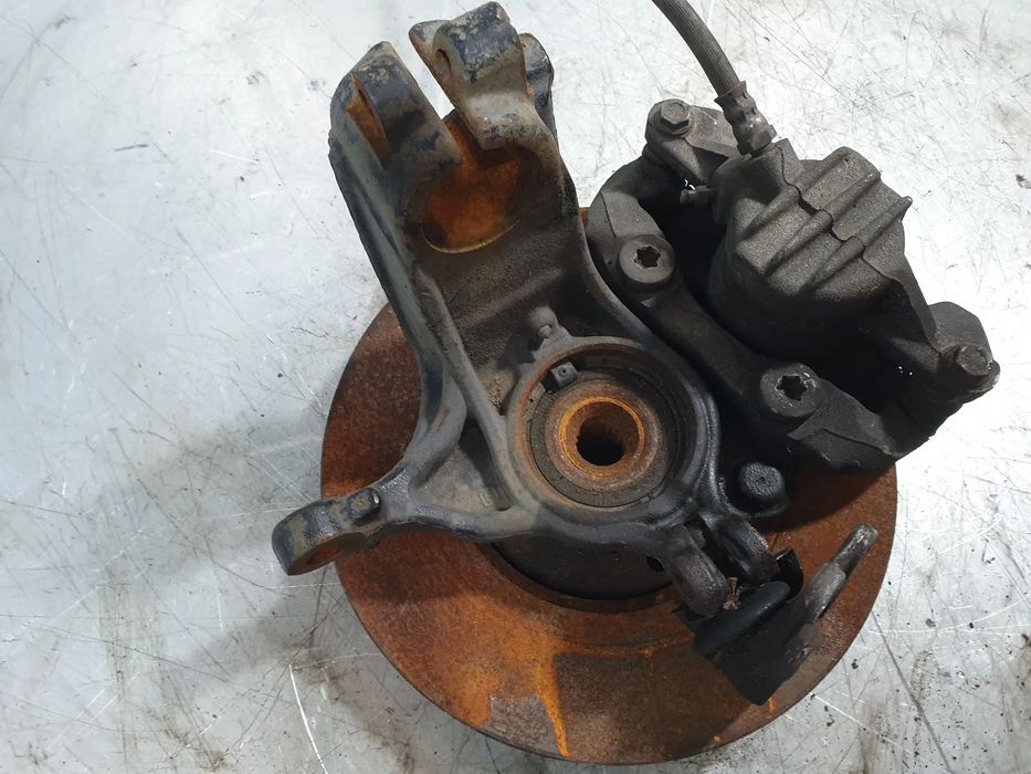 Manga de eixo frente esquerda PEUGEOT 208