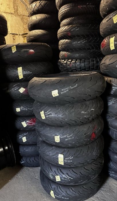 Мотошина Michelin.