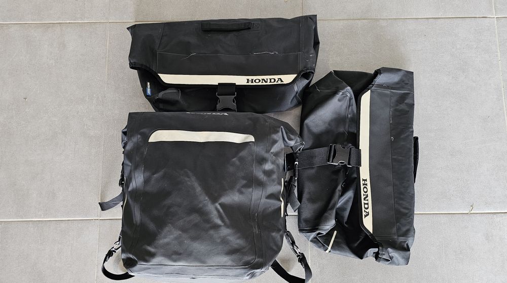 Honda África Twin 1100 23