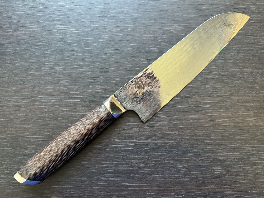 Японський професійний кухонний ніж сантоку Shun Fuji