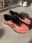 Asics Gel Saiun Sun Coral 40