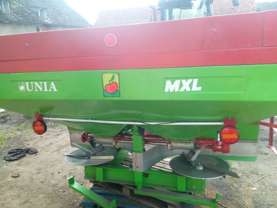 Rozsiewacz UNIA MXL 3000 Brzeg  1600 MX PILOT JOY komputer ślimaki zam