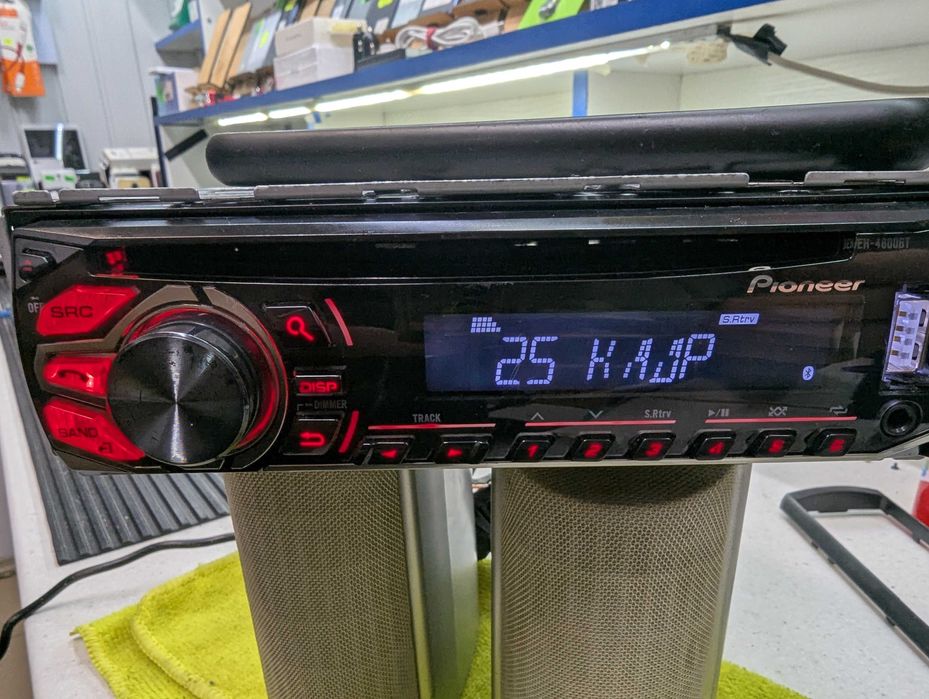 Pioneer deh-4600bt