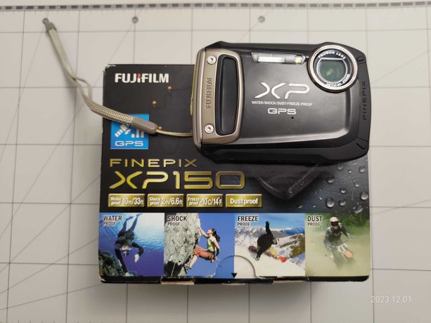 Aparat wodoszczelny Fujifilm XP150 - zestaw