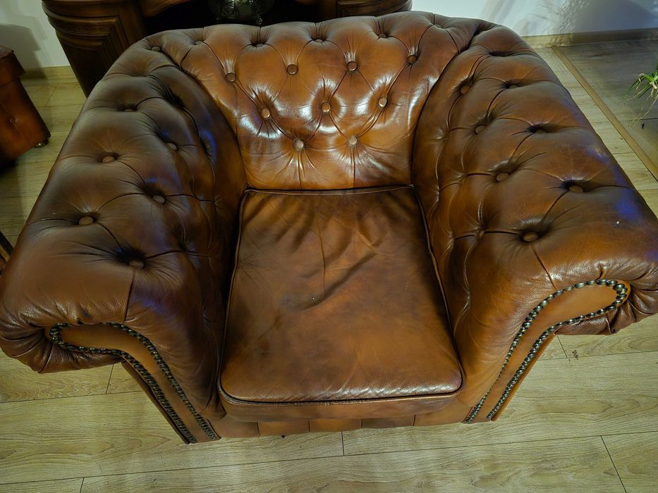 Komplet wypoczynkowy Chesterfield skóra naturalna sprzedam