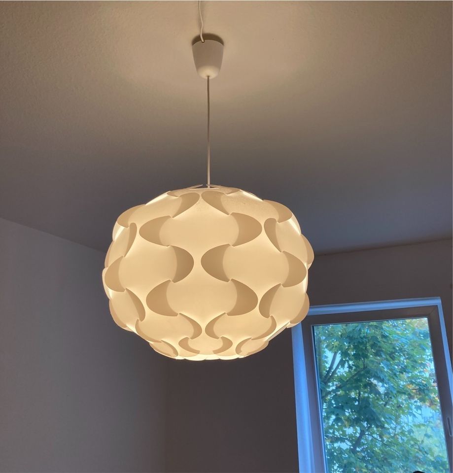 Ikea Fillsta Biała lampa sufitowa 2 lampki stołowe zestaw