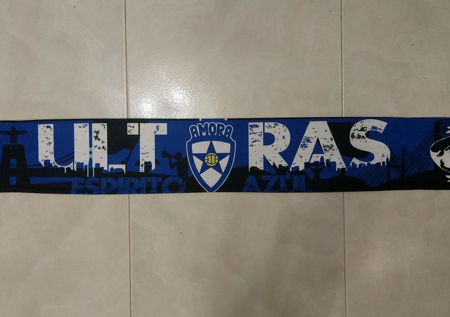 Cachecol Ultras Amora