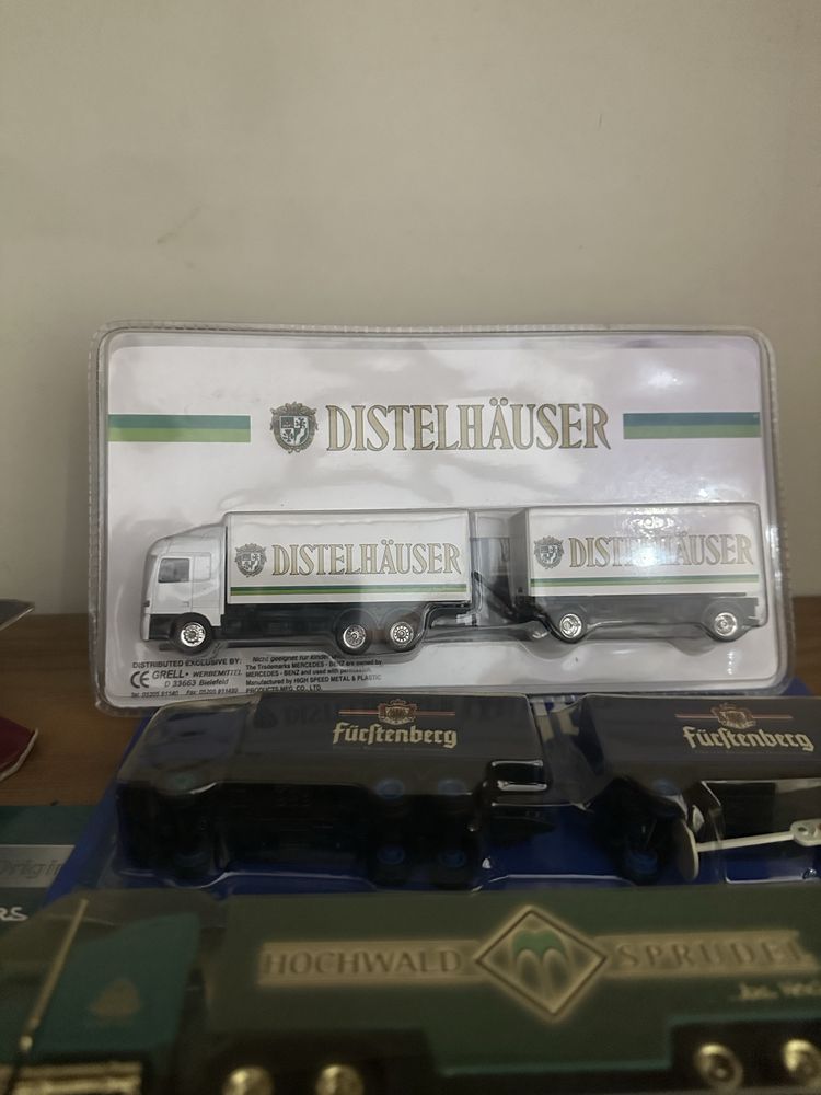 Camiões miniatura novos