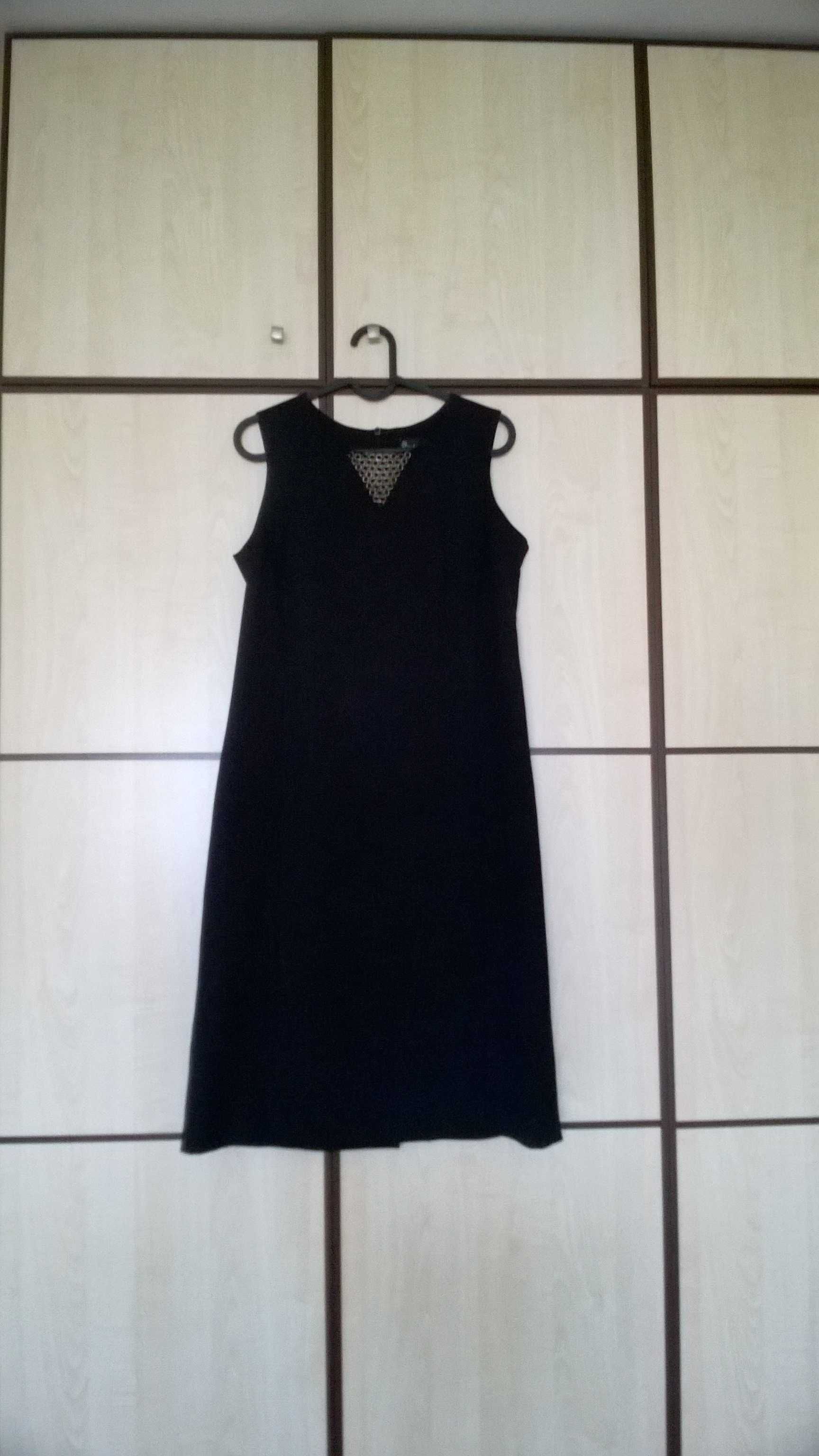 sukienka  czarna koktajlowa  M/L