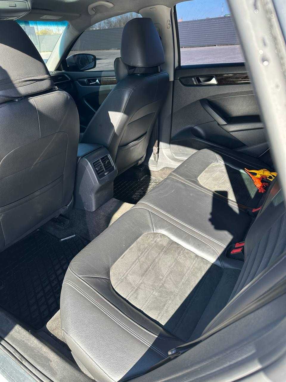 Автомобіль VW Passat