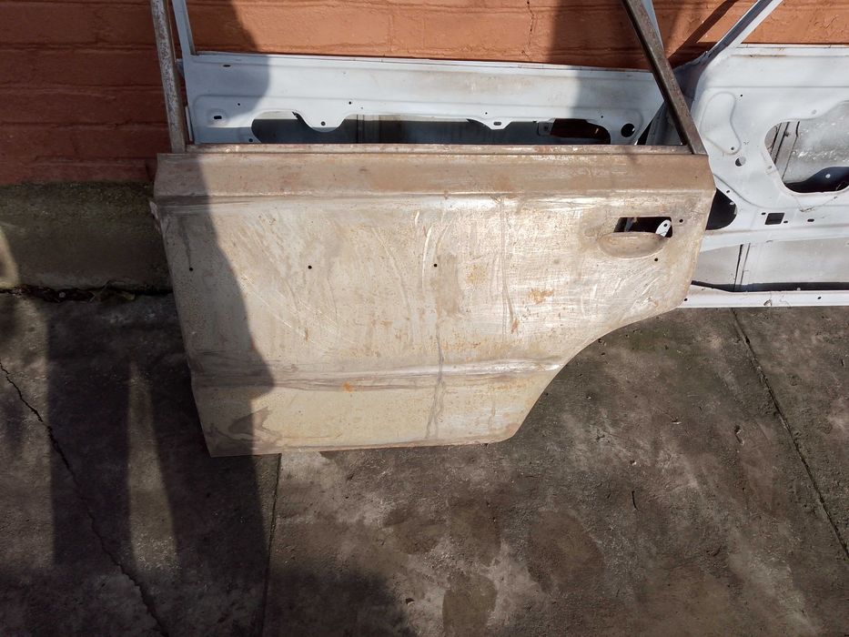 Двери на ваз 2101-2106.нове СССР.