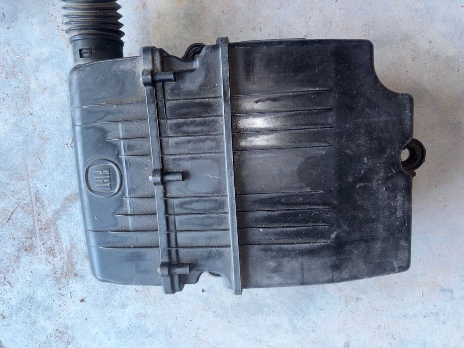Obudowa filtra powietrza Fiat Punto Evo 1.4 8v 5177.3400