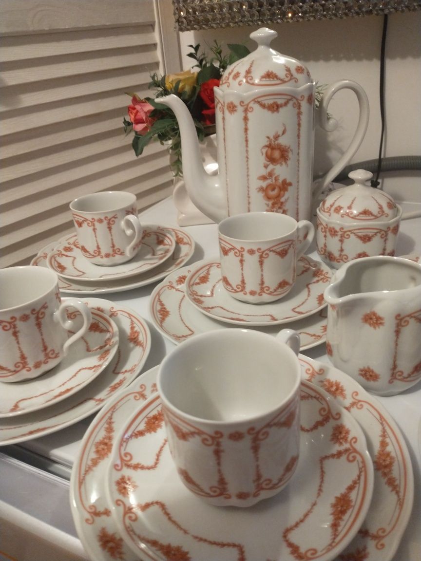 Seltmann serwis porcelany w girlandy kwiatów, rzadkość