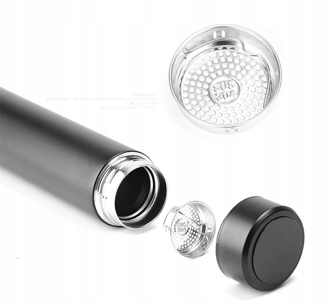 Termos turystyczny kubek termiczny 0,5L LED bidon pojemnik na wodę
