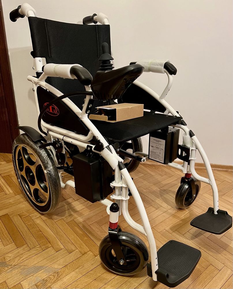Wózek inwalidzki elektryczny ANTAR AT52304