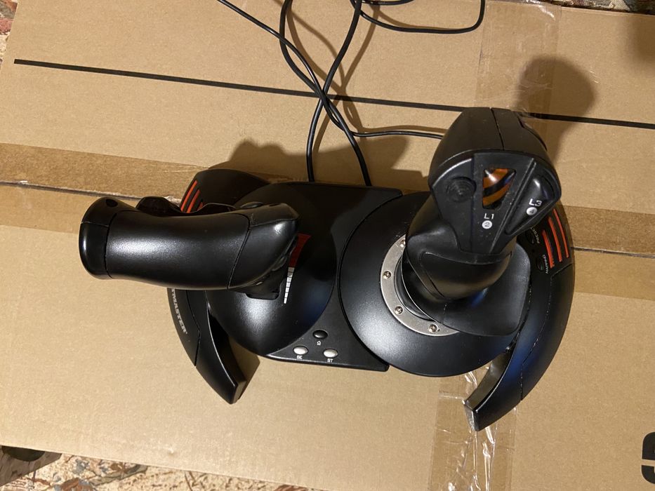 Thrustmaster T-Flight HOTAS X