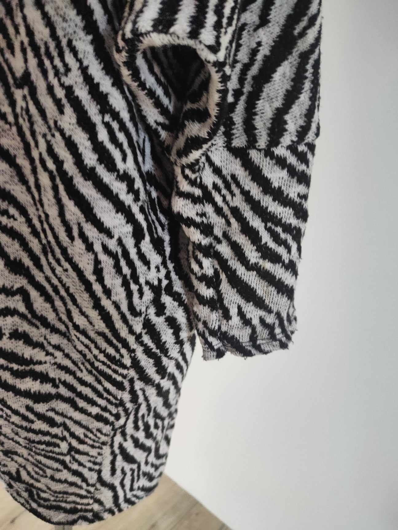 Kardigan narzutka sweter kimono nietoperz zebra uniwersalny