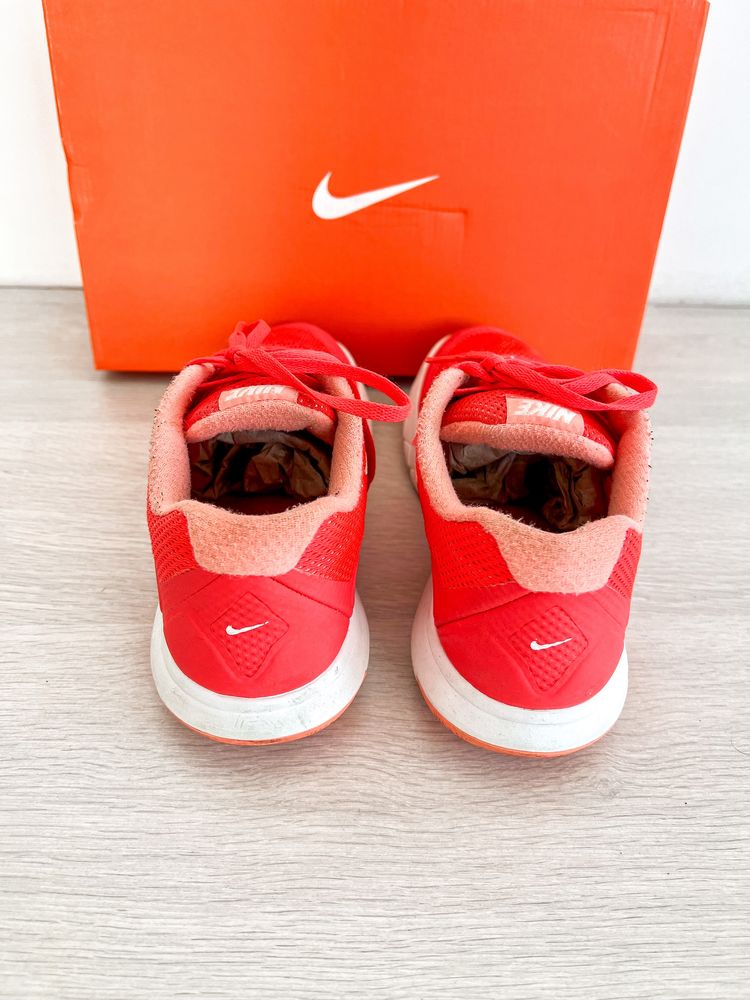 Buty NIKE Performance Flex Experience RN 4