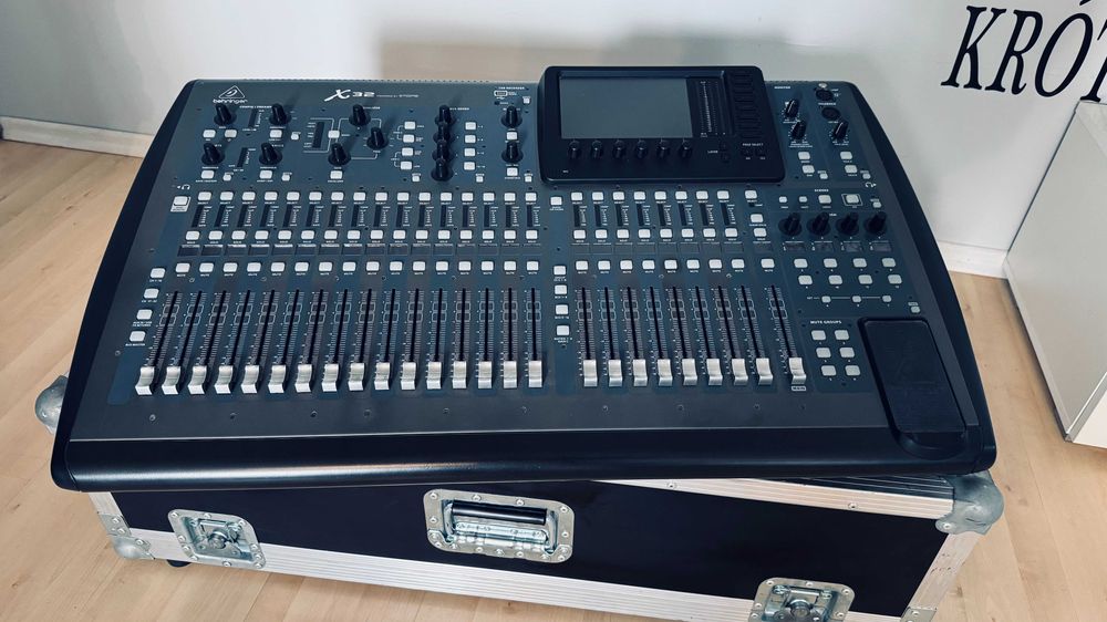 Behringer X 32 full + Case_ Stan Igła!