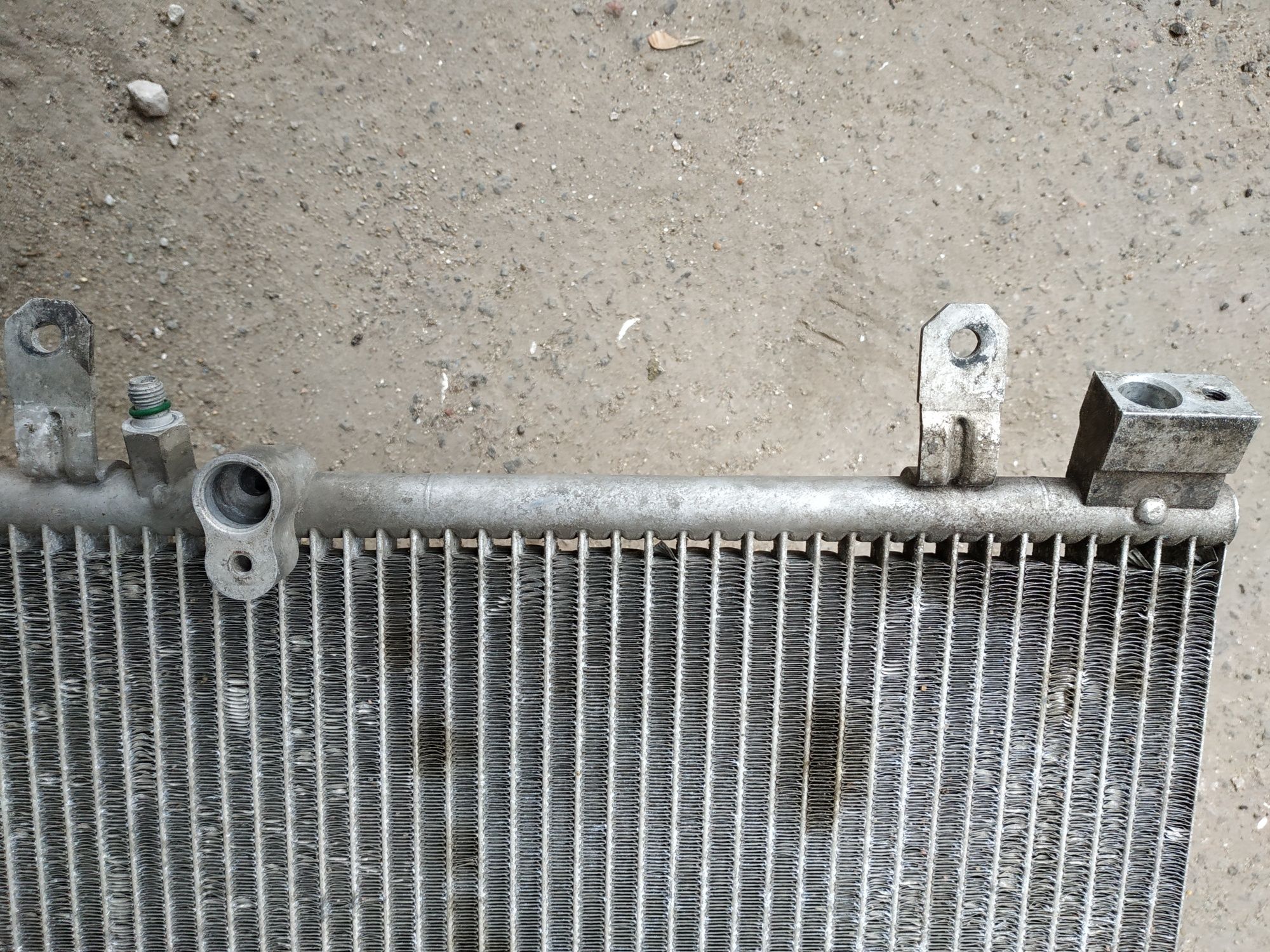 Радиатор  кондиционера.  Audi A6. С6. 2004 - 12.