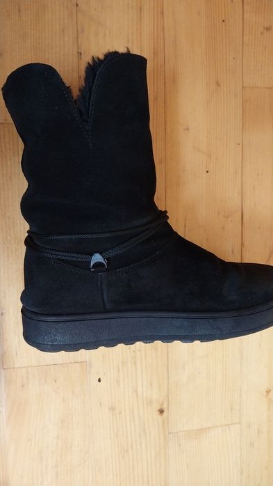 Продам женские зимние кожаные сапоги Modern Shoes