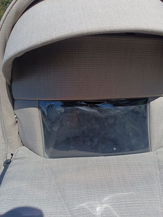 Універсальна коляска 2 в 1 Roan Bass Next