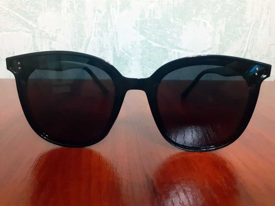 Окуляри сонцезахисні