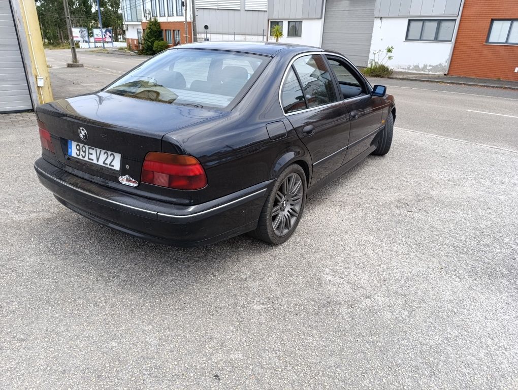 BMW e39 série 5 525 tds